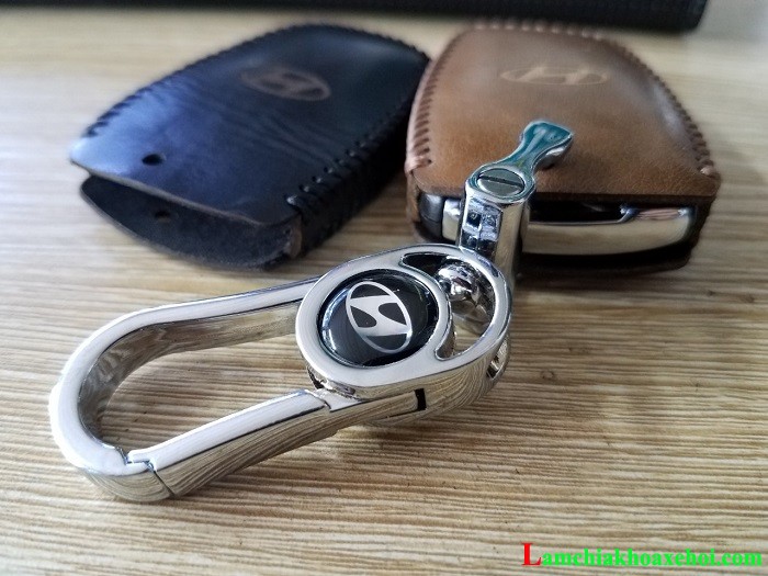 Bao da chìa khóa ô tô hyundai santafe