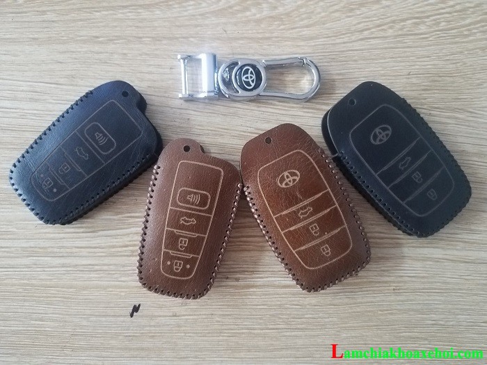 bao da chìa khóa ô tô camry 2018