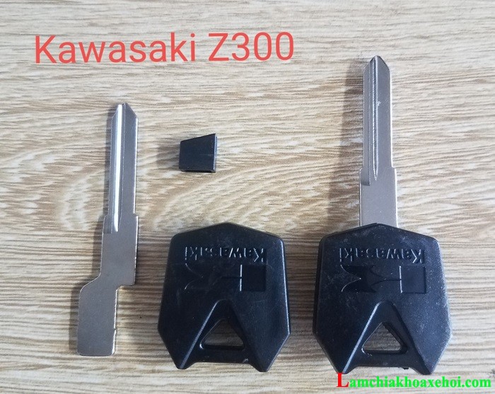 chìa khóa xe mô tô kawasaki z300