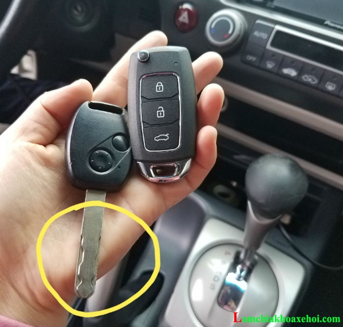 Chìa khóa xe CRV quá mòn sẽ gây kẹt ổ