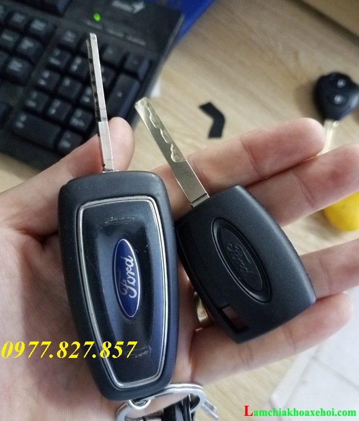 làm chìa khóa ô tô ford tại thường tín
