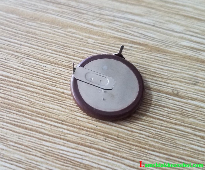 thay pin chìa khóa xe hơi BMW VL 2020
