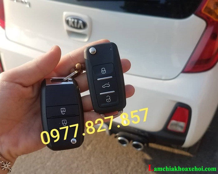 sửa khóa ô tô quận hoàng mai