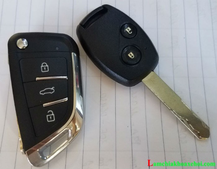 Thay vỏ chìa cho khóa CRV bị kẹt